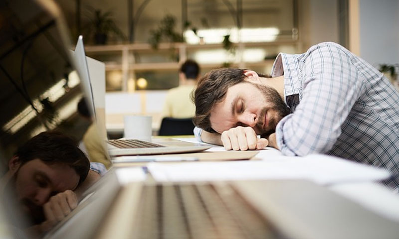 benefits of daytime sleep or qeloola