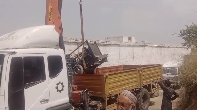 jazz caught stealing gas in karak kp