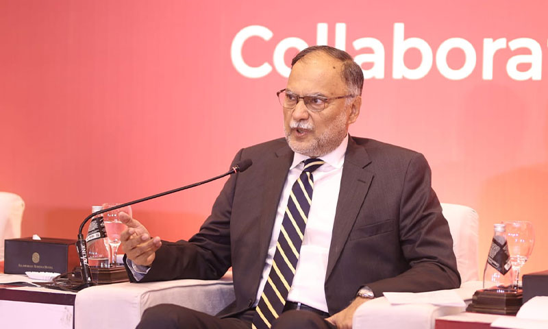 Ahsan-Iqbal pti negotiations