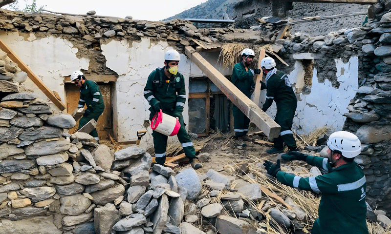 akdn akah volunteers during afghanistan earthquack 2025