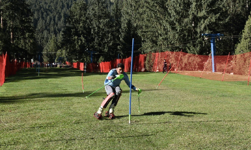 grass skiing in pakistan naltar