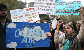 protest-against-air-pollution-in-new-dehli